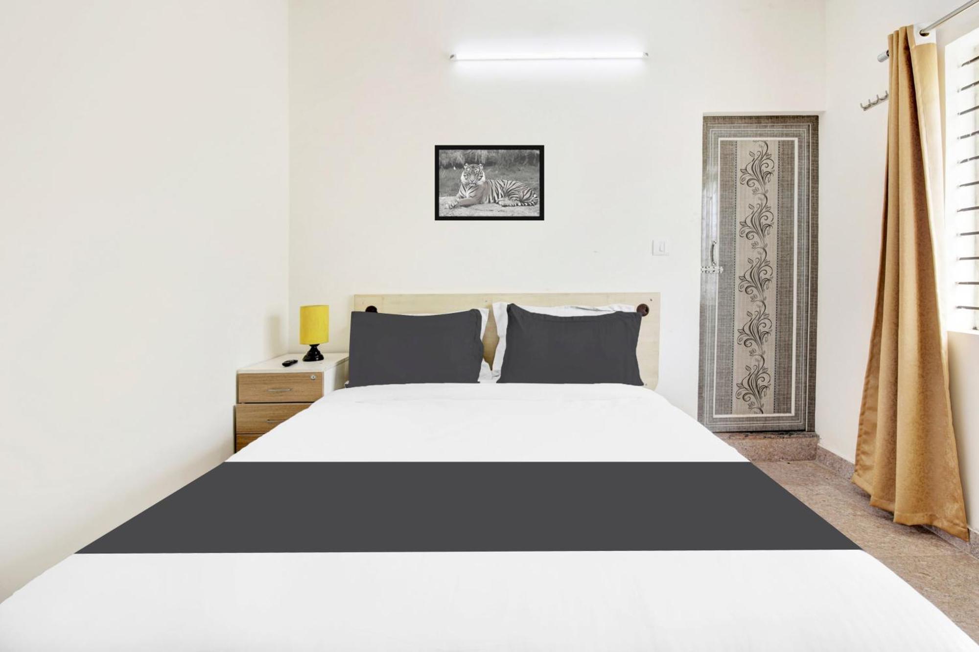 Hotel O Sri Manjunatha Deluxe Suites Bengalúr Exteriér fotografie