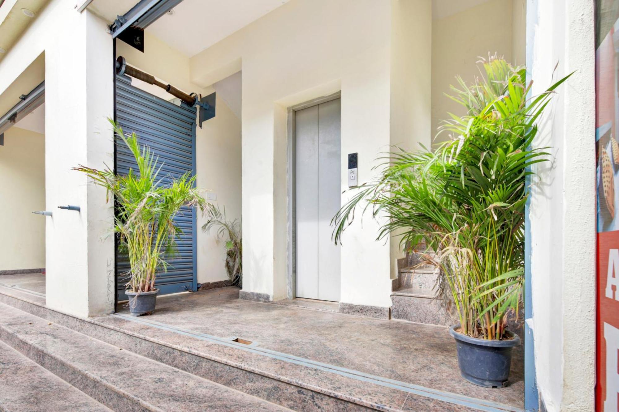 Hotel O Sri Manjunatha Deluxe Suites Bengalúr Exteriér fotografie